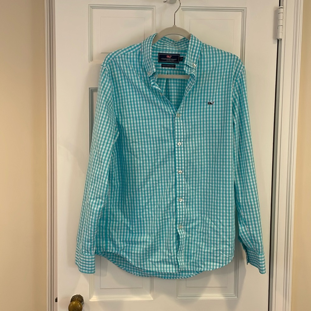 Vineyard Vines Button Down - image 1